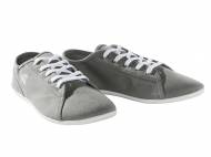 Buty Esmara, cena 29,99 PLN za 1 para 
- 4 kolory do wyboru
- ...
