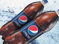 Pepsi , cena 5,55 PLN za 2x2L/1 opak., 1L=1,39 PLN. 
- Cena ...