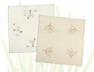 Obrus 85x85 cm , cena 15,99 PLN za 1 szt. 
- z wyhaftowanymi ...