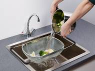 Sitko do zlewu Ernesto, cena 29,99 PLN za 1 szt. 
- z nierdzewnej ...