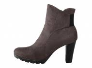 Buty Esmara, cena 49,00 PLN za 1 para 
- rozmiary: 37-40 
- ...