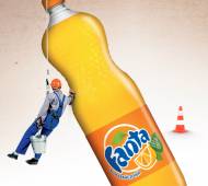 Fanta pomarańczowa , cena 3,33 PLN za 2 L/1opak. 
-  2 L/1 opak.