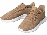 Buty męskie ADIDAS , cena 199,00 PLN. Sportowe obuwie dla niego. ...