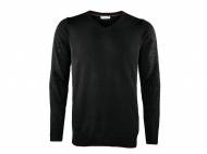 Sweter męski , cena 39,99 PLN za 1 szt. 
- doskonale pasuje ...