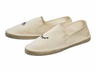 Białe damskie espadryle , cena 29,99 PLN. Buty idealne do outfitu ...