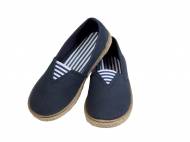 Espadryle dziecięce Lupilu, cena 29,99 PLN za 1 para 
- wokół ...