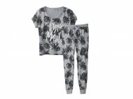 Piżama damska Esmara, cena 37,99 PLN za 1 opak.
- rozmiary ...