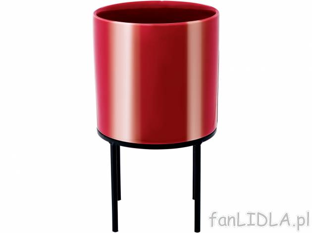 Doniczka ceramiczna z metalowym stojakiem Melinera, cena 19,99 PLN 
- 13 x 12,8 ...