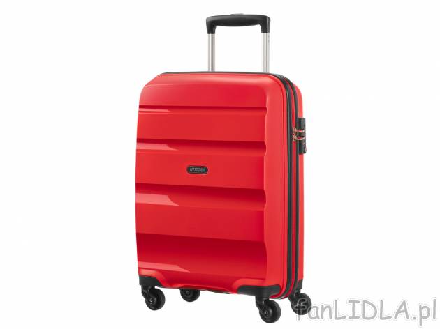 Walizka 31,5 l , cena 259,00 PLN 
- 3.4 kg
- poj. 57,5 l
- 4 kółka w układzie ...
