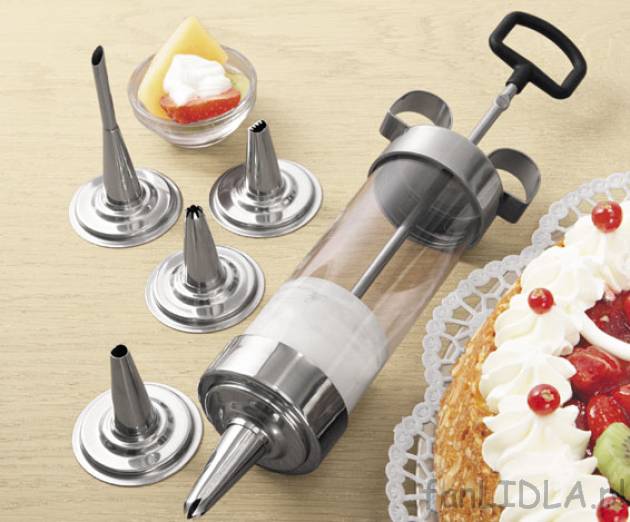 Komplet do dekorowania ciast - strzykawka na krem, cena 27,99PLN
- 5 różnych ...