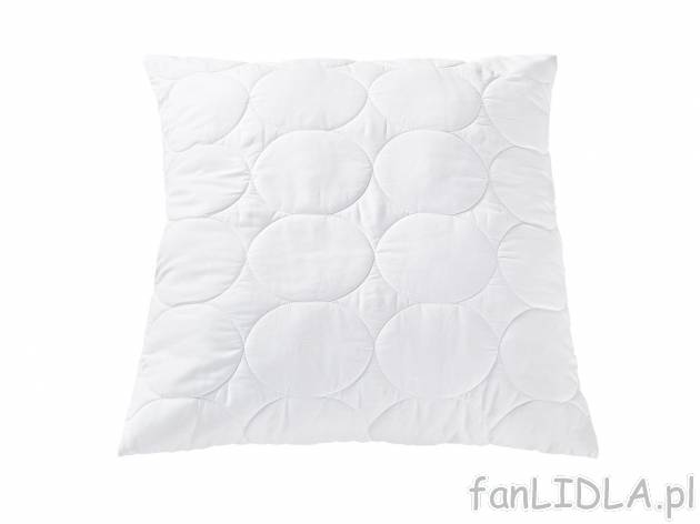 Poduszka Sanitized® 70 x 80 cm , cena 39,99 PLN  
-  z zamkiem błyskawicznym