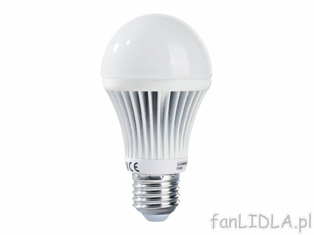 Żarówka LED zmieniająca kolory sterowana pilotem , cena 29,99 PLN za 1 szt. 
- ...