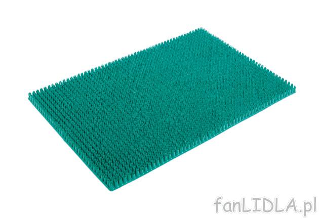 Wycieraczka z tworzywa , cena 15,99 PLN za 1 szt. 
-  wymiary: 60 x 40 cm