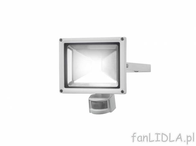 Reﬂektor LED z czujnikiem ruchu 20 W , cena 79,90 PLN 
- strumień świetlny: ...