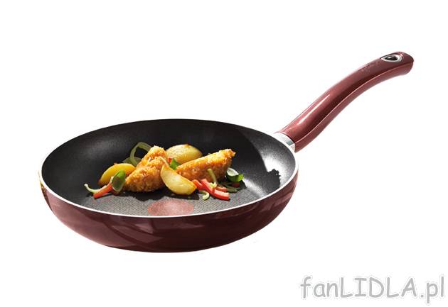 Patelnia Tefal&#174; o średnicy 24 cm Tefal, cena 49,00 PLN za 1 szt. 
- średnica ...