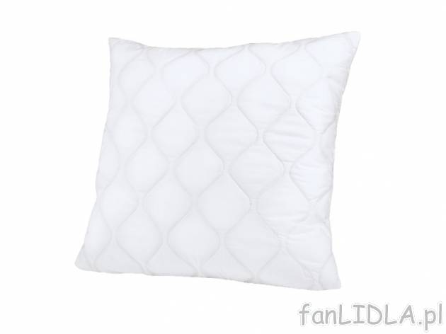 Poduszka 70 x 80 cm Meradiso, cena 39,99 PLN za 1 szt. 
- z wypełnieniem z włókien ...