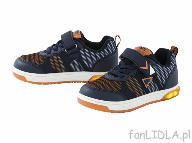 Buty świecące przy każdym kroku , cena 39,99 PLN  
-  rozmiary: 23-29