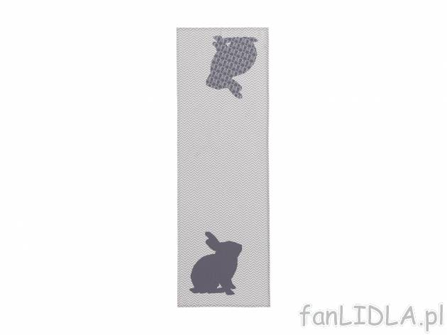 Bieżnik , cena 24,99 PLN  
-  ok. 50 x 150 cm