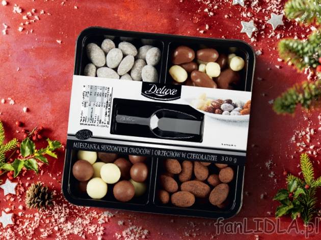 Mieszanka orzechów , cena 17,99 PLN za 300g/1 opak., 1kg=59,97 PLN.