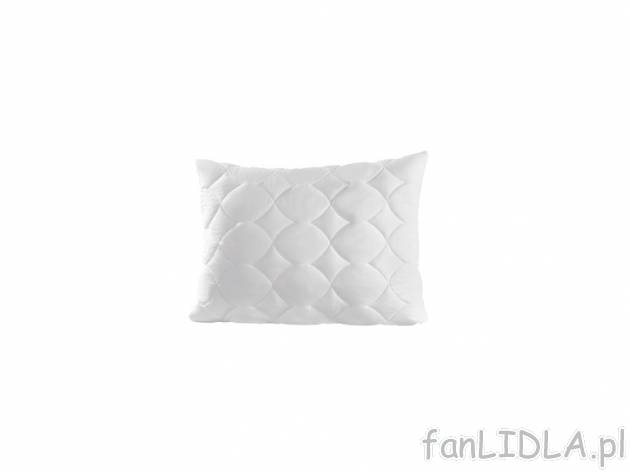 Poduszka 70 x 80 cm Meradiso, cena 39,99 PLN za 1 szt. 
- z zamkiem błyskawicznym ...