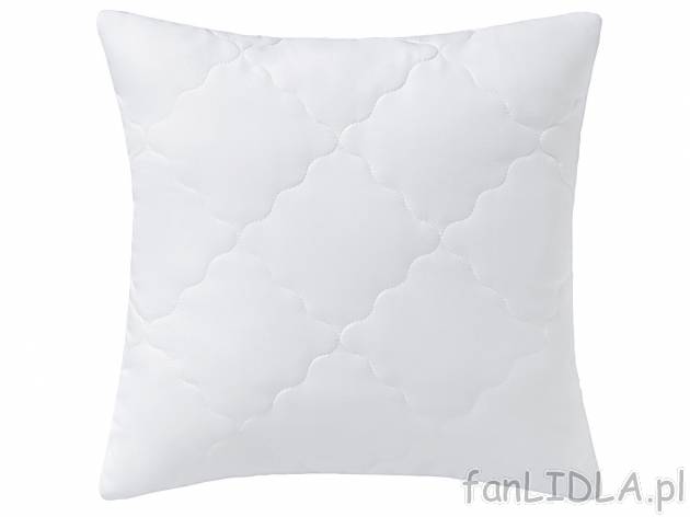 Poduszka pikowana Meradiso, cena 39,99 PLN 
70 x 80 cm 
- możliwość prania ...