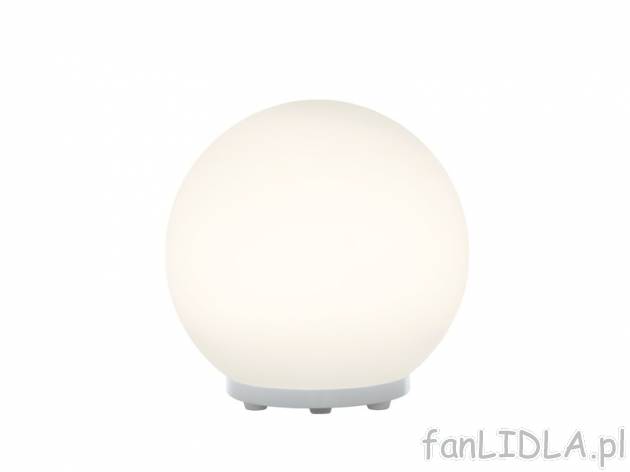 Lampa LED zmieniająca kolory, sterowana pilotem , cena 79,90 PLN za 1 szt. 
zmieniaj ...