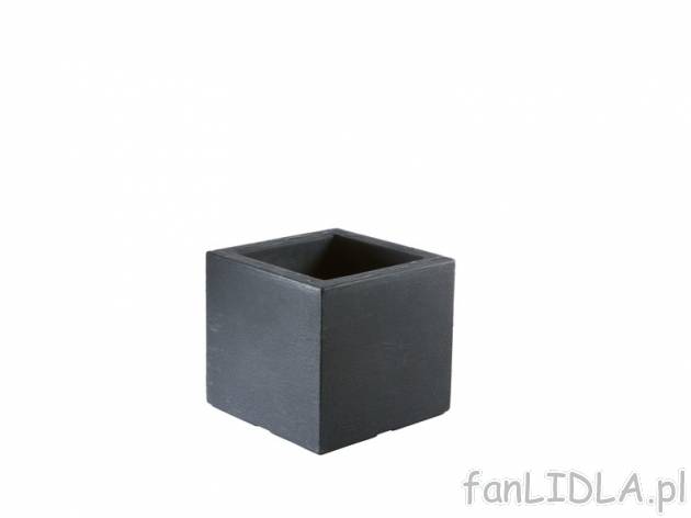 Donica 30 x 30 x 27 cm Florabest, cena 49,99 PLN za 1 szt. 
- odporna na niskie ...