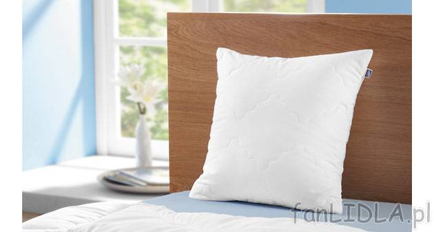 Poduszka pikowana 40 x 40 cm Meradiso, cena 13,99 PLN za 1 szt. 
- wytrzymała ...