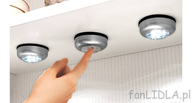 Komplet lampek LED Livarno Lux, cena 21,99 PLN za 1 opak. 
- zasilane na baterie, ...