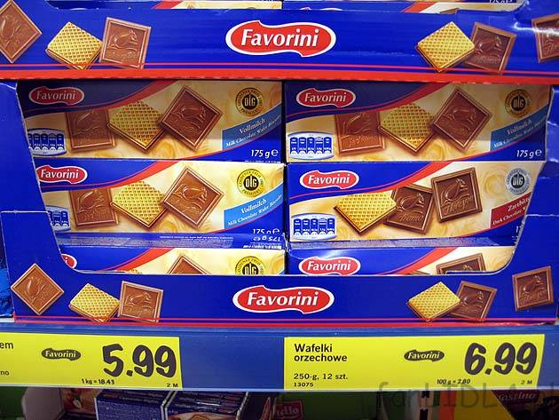 Favorini to nowa marka Lidla (2010r.). Pod marką Favorini dostępne są wafelki ...