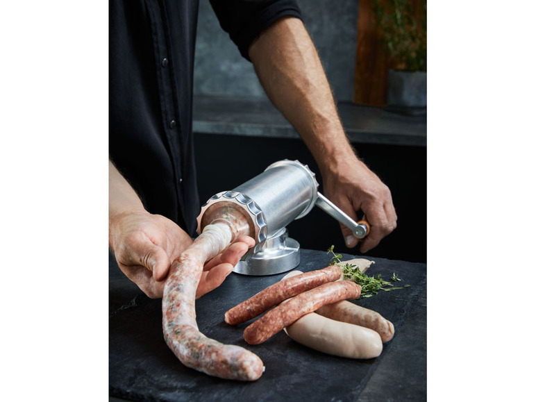 ERNESTO® Ręczna nadziewarka do kiełbas | LIDL.PL Ernesto , cena 71,9 PLN
Opis ...