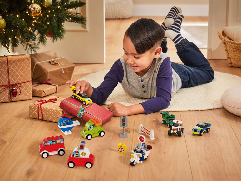 Playtive Clippys Pojazd z klocków z napędem Playtive clippys, cena 19,99 PLN 
Playtive&nbsp;Clippys ...