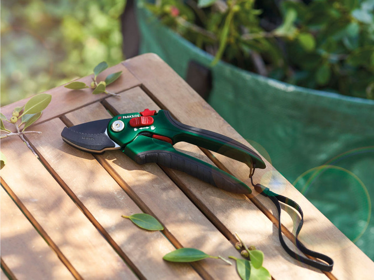PARKSIDE® Sekator kowadełkowy lub nożycowy Parkside , cena 19,99 PLN
PARKSIDE ...