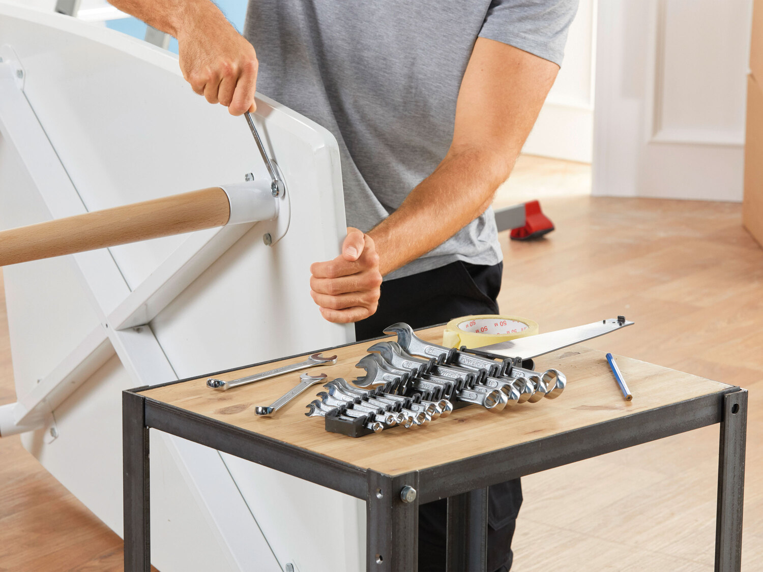 Zestaw 15 kluczy płasko-oczkowych Powerfix, cena 34,99 PLN
- uchwyt do mocowania ...