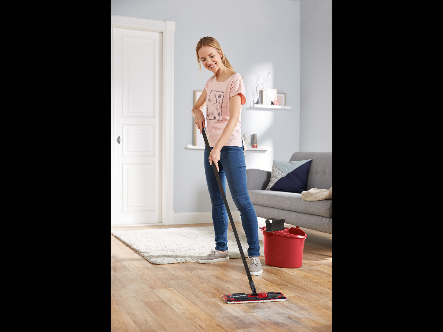Zestaw Vileda ULTRAMAX - mop płaski z wiadrem Vileda, cena 69,90 PLN
- ZESTAW: ...