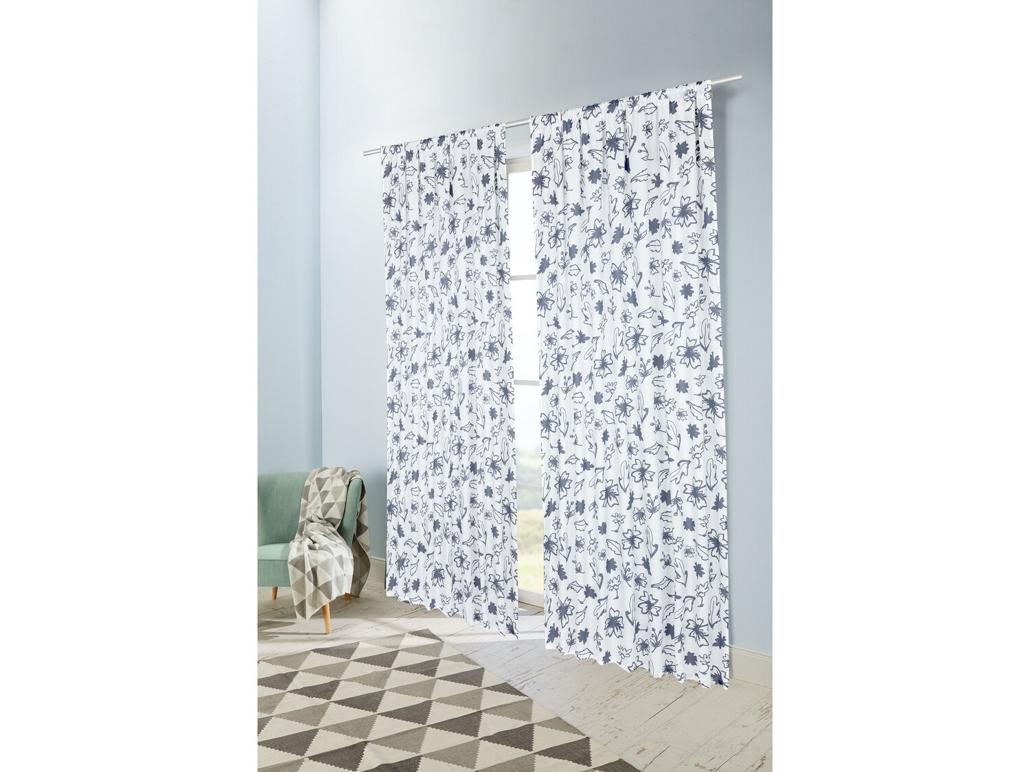 Komplet 2 zasłon Livarno, cena 39,99 PLN
ok. 135 x 265 cm
- wysoka zawartość ...