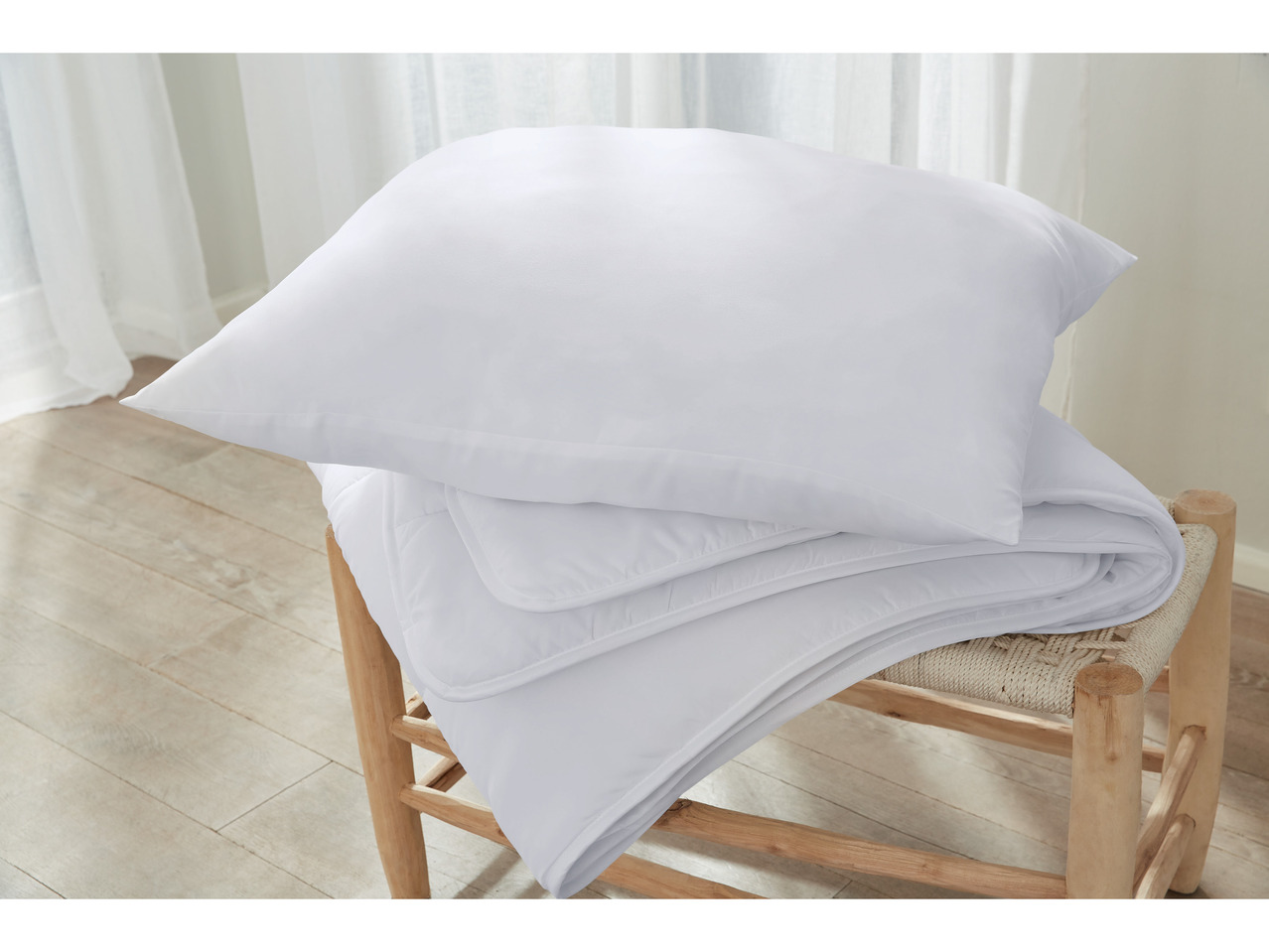 LIVARNO HOME® Poduszka 70 x 80 cm , cena 29,99 PLN
LIVARNO HOME® Poduszka 70 ...