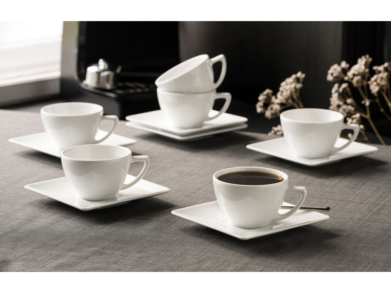 LUBIANA® Porcelanowy zestaw kawowy CLASSIC, 12 elementów , cena 89,9 PLN
- ...