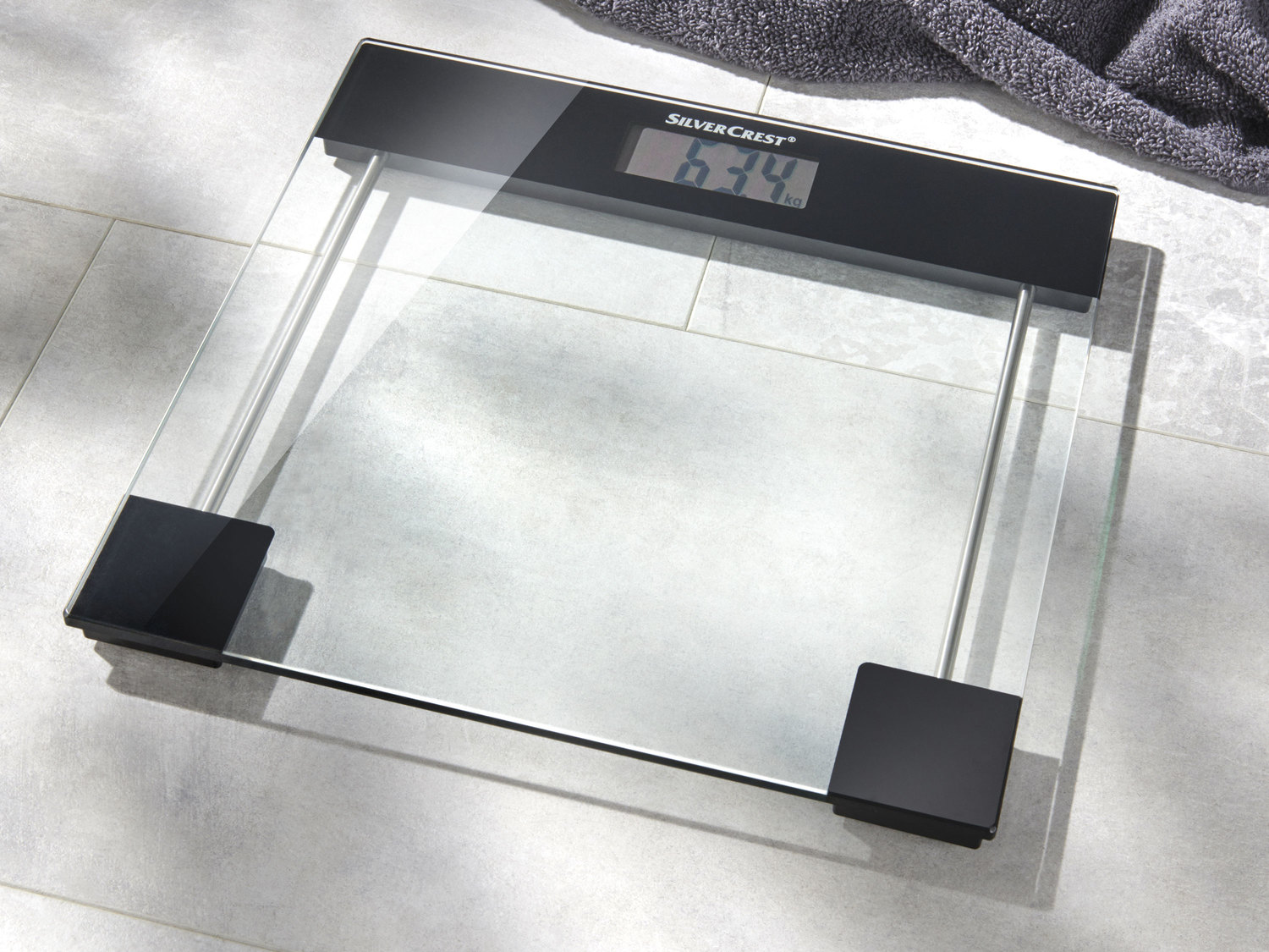 Waga łazienkowa Silvercrest, cena 34,99 PLN
- step-on: pomiar bezpośrednio po ...