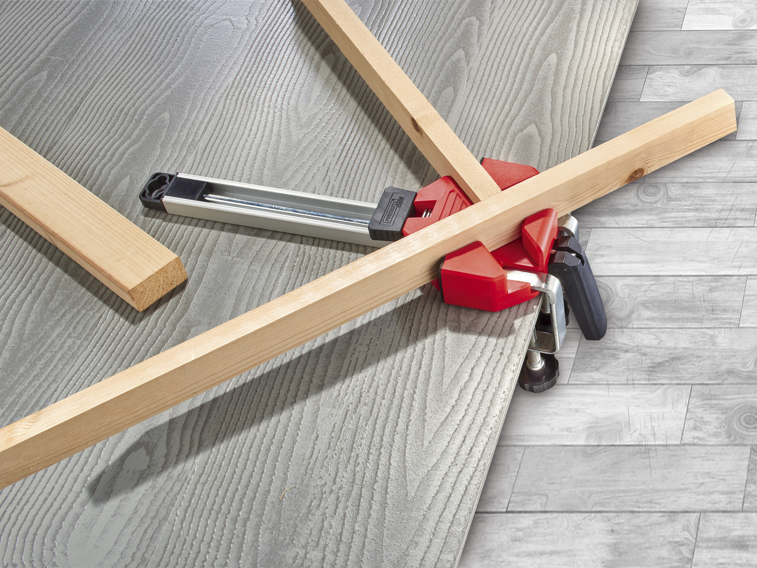 Napinacz kątowy Powerfix, cena 34,99 PLN
- 2 ściski śrubowe
- GS
- TÜV GS ...