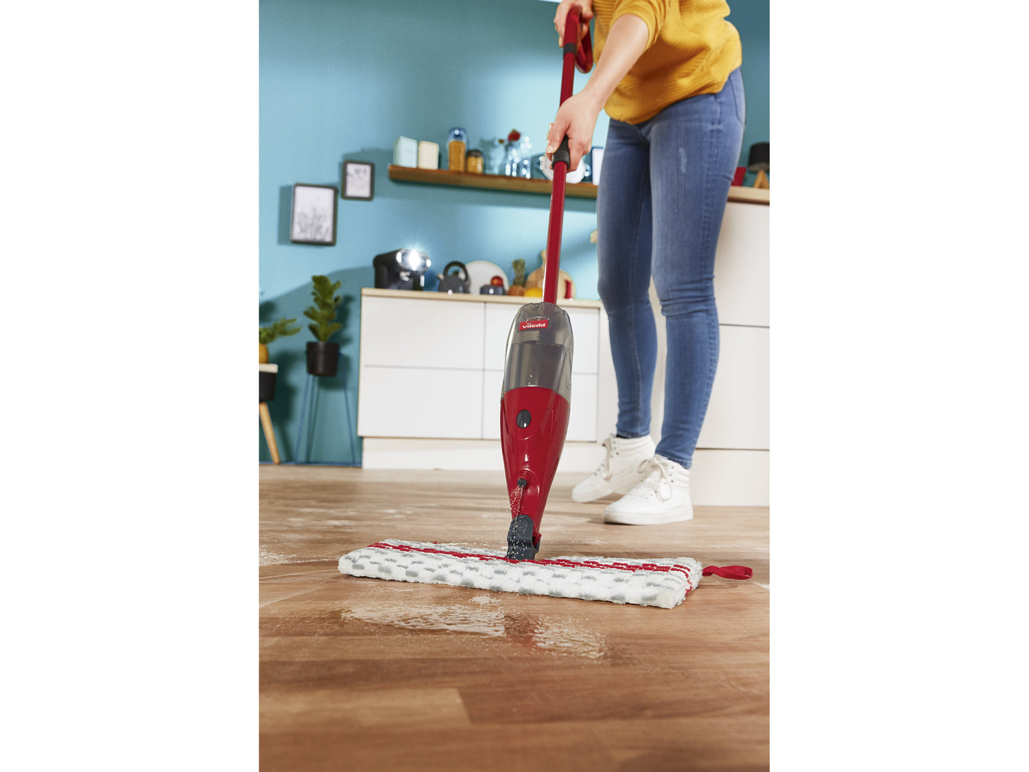 VILEDA Mop Spray & Clean Vileda, cena 79,90 PLN
Wygodne i szybkie sprzątanie ...