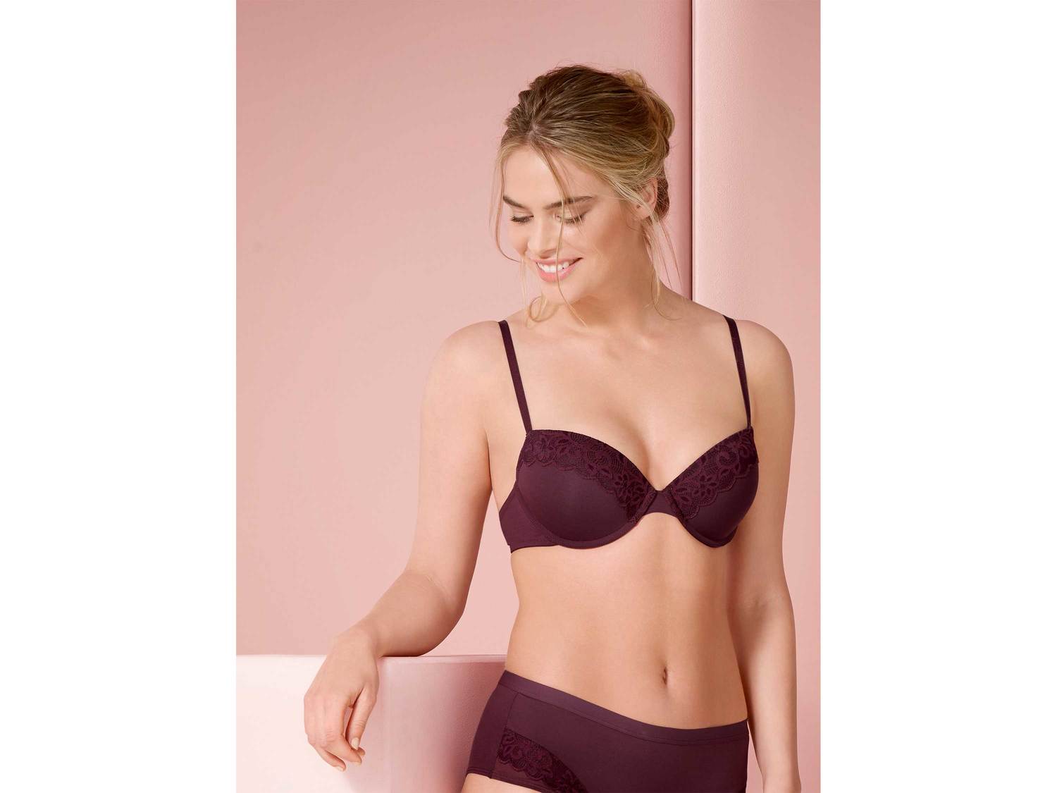 Biustonosz Esmara Lingerie, cena 19,99 PLN
- rozmiary: 75B, 80B, 85B, 85C
- Hohenstein ...
