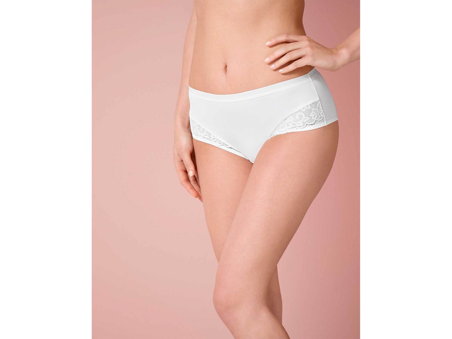 Majtki, 2 pary* Esmara Lingerie, cena 9,99 PLN
- rozmiary: S-L
- Hohenstein bezpieczne ...