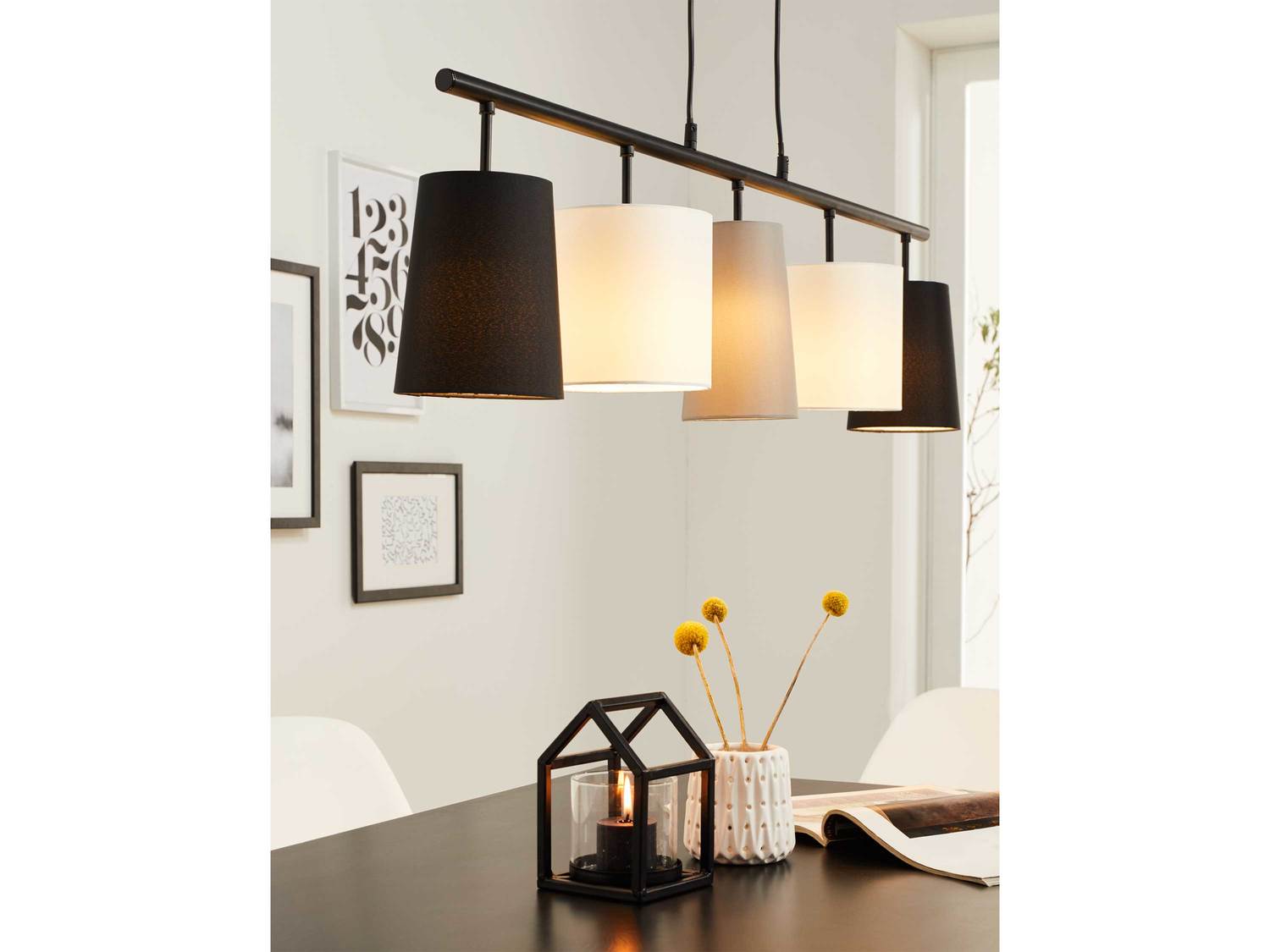 Lampa wisząca LED* Livarno Lux, cena 149,00 PLN
- 5 punktów świetlnych z tekstylnymi ...