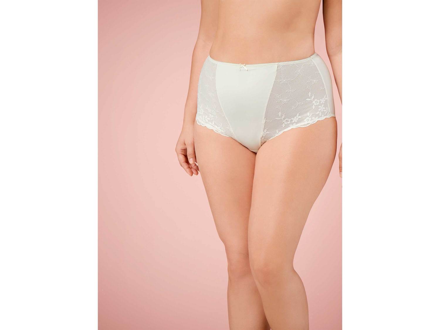 Majtki XXL Esmara Lingerie, cena 14,99 PLN
- rozmiary: L-XXL
- wysoki stan
- ...