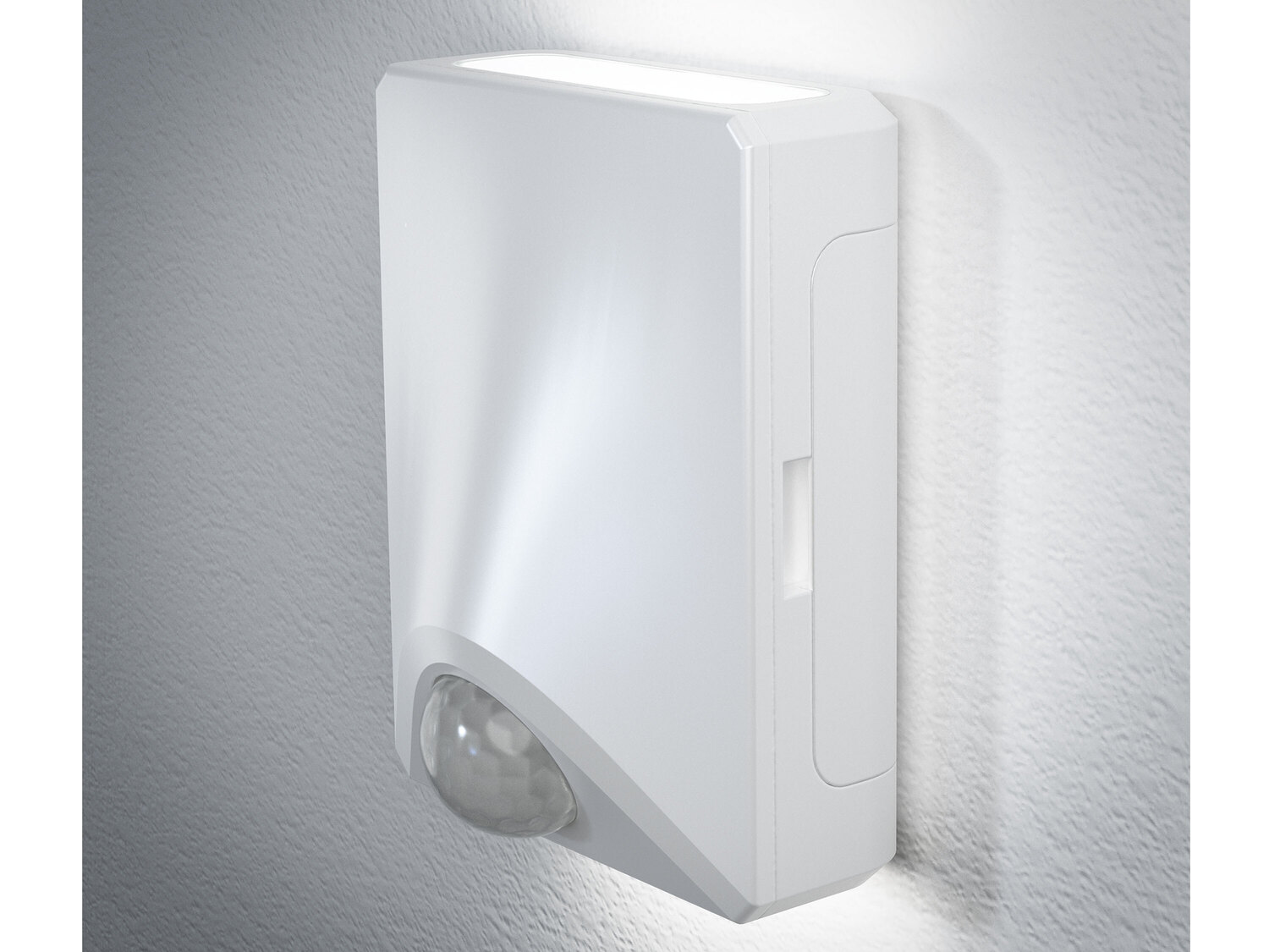 Kinkiet zewnętrzny LED z czujnikiem ruchu Osram, cena 39,99 PLN
- w zestawie: ...