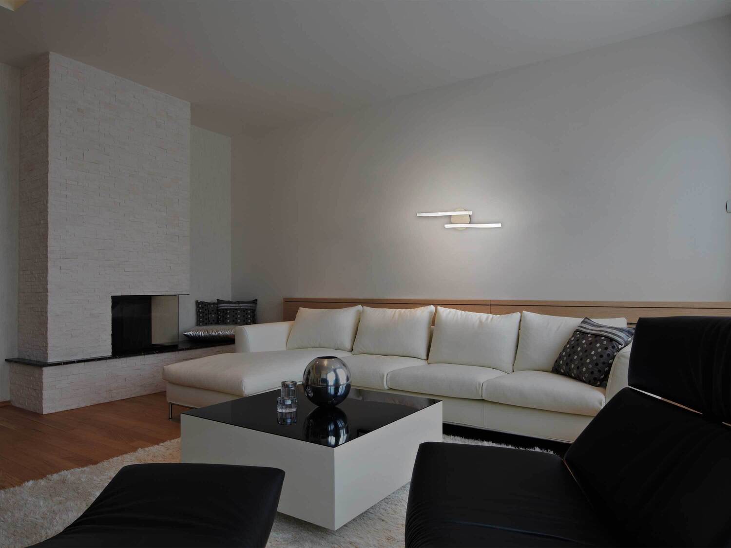 Lampa LED , cena 59,90 PLN
- do montażu na ścianie lub sufcie
- obudowa o wyglądzie ...