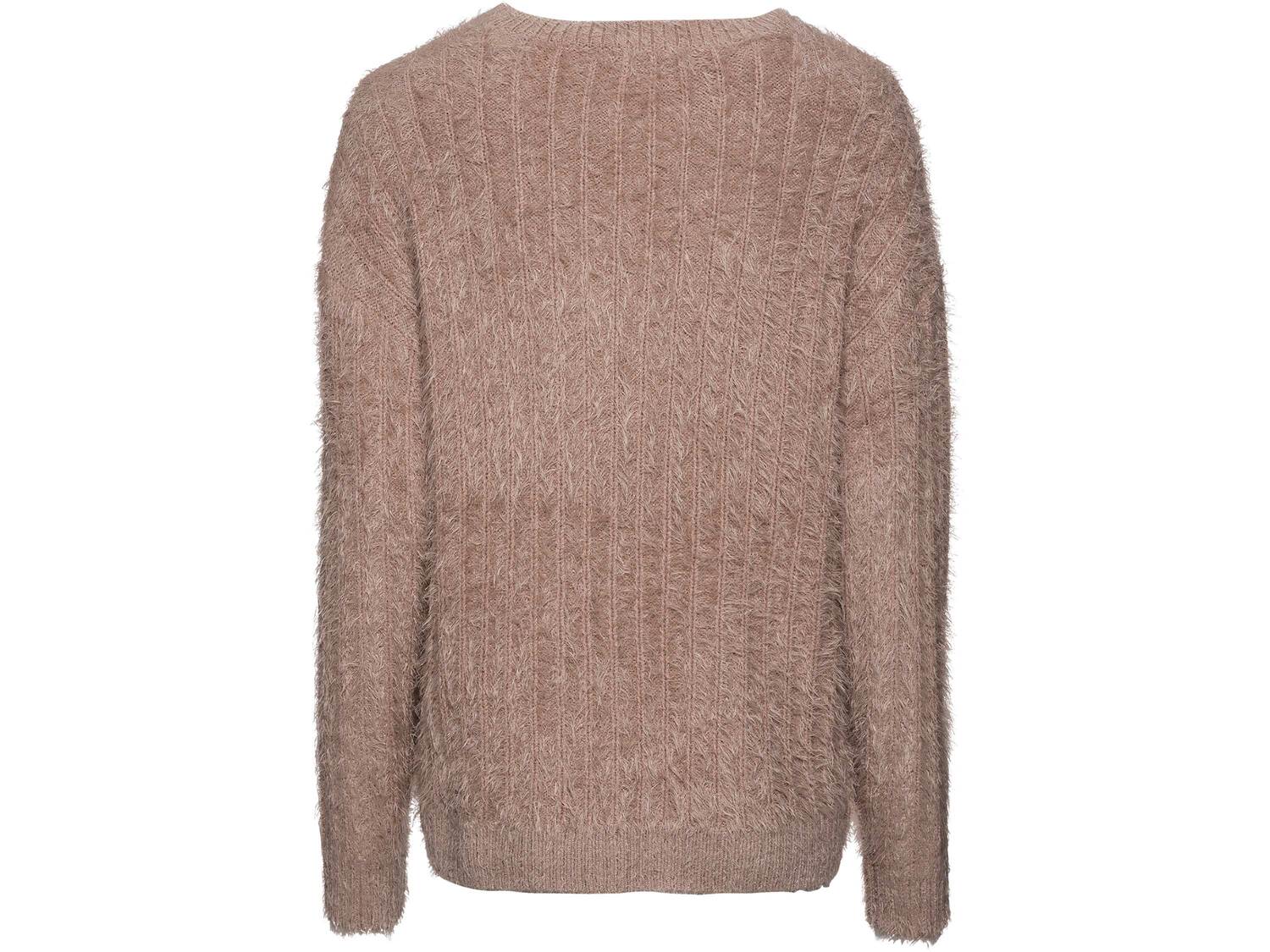 Sweter , cena 39,99 PLN
- z miękkiej, włochatej włóczki
- rozmiary: ...