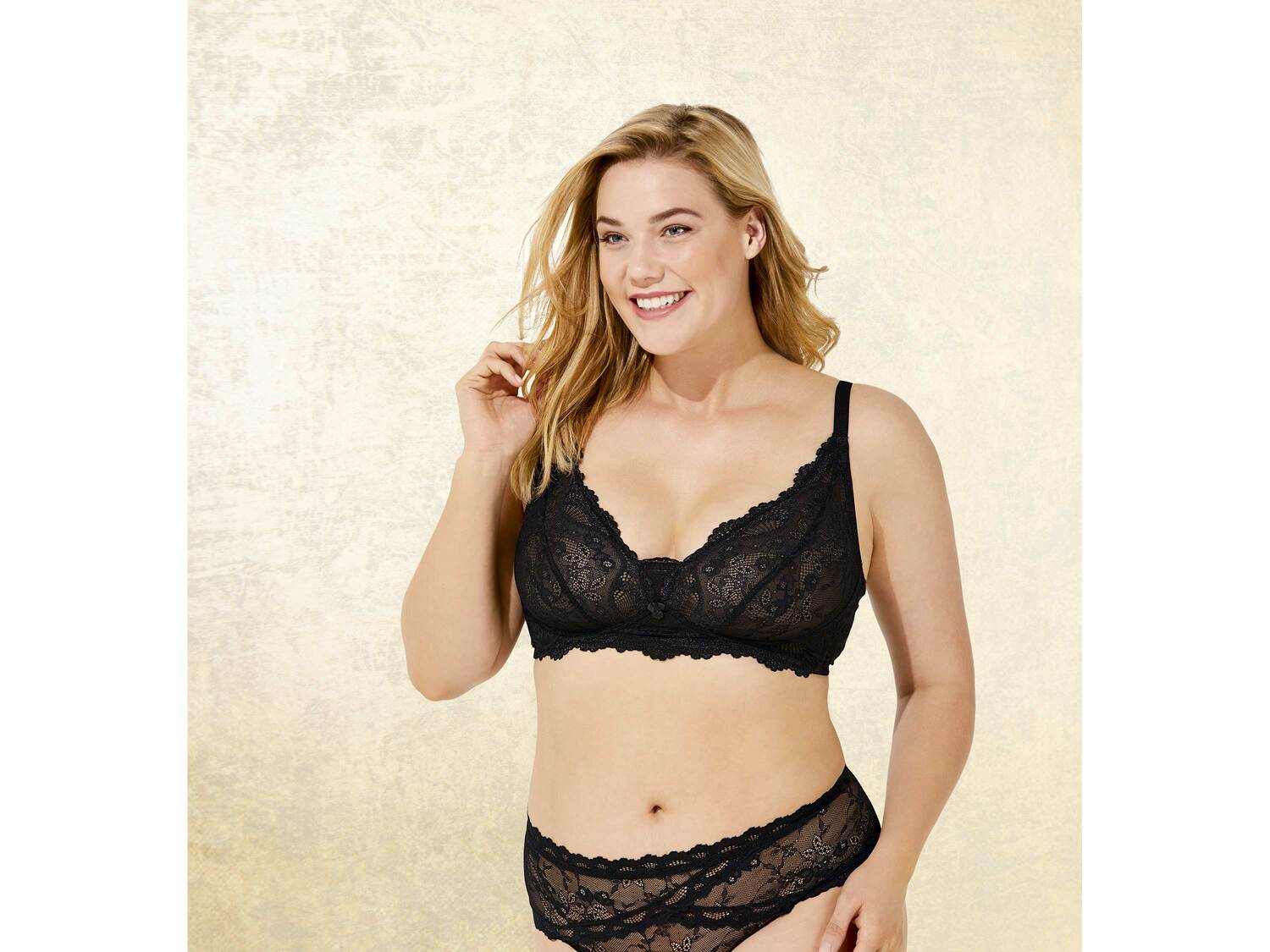 Biustonosz bralette Esmara Lingerie, cena 22,99 PLN
rozmiary aż do 90D
- rozmiary: ...