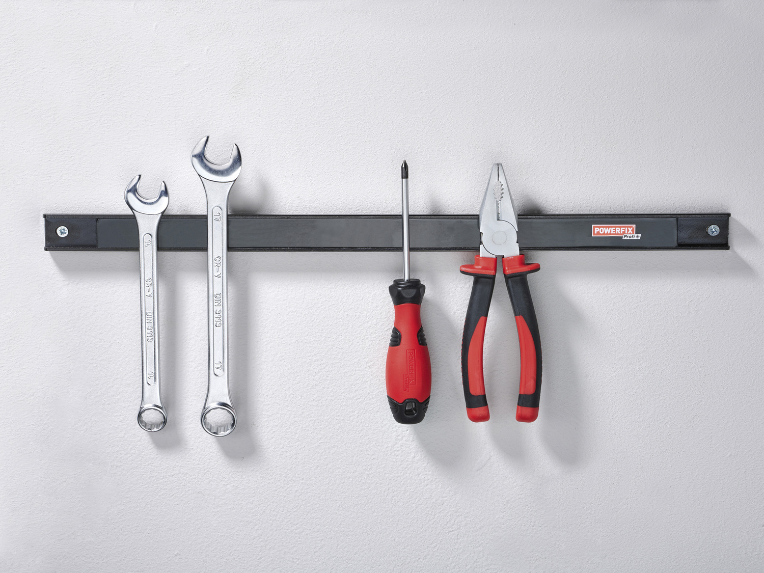 Zestaw 3 listew magnetycznych Powerfix, cena 29,99 PLN
- w zestawie: listwa magnetyczna ...